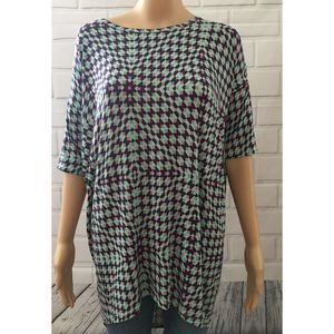 NWT LulaRoe Irma Top Geometric Print